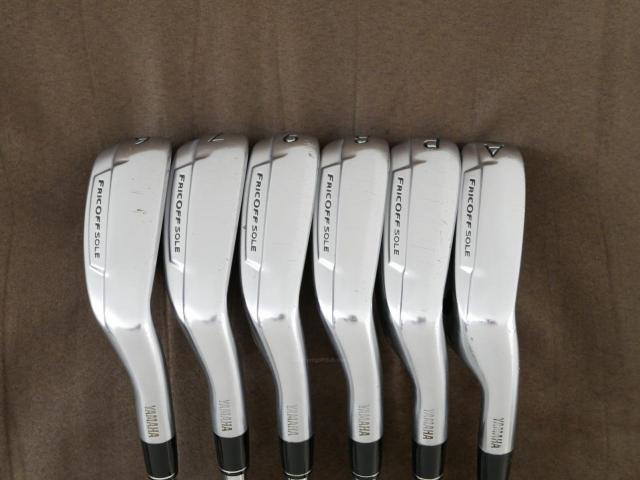Iron set : Yamaha : ชุดเหล็ก Yamaha Inpres UD+2 (ปี 2018 ตีไกลที่สุด ไกลกว่าเหล็กทั่วไป 2 เบอร์) มีเหล็ก 6-Pw,Aw (6 ชิ้น) ก้านเหล็ก NS Pro Zelos 7 Flex S