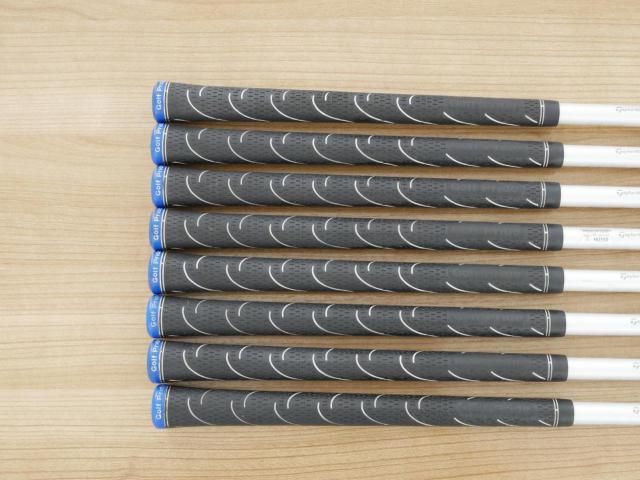 Iron set : Taylormade : ชุดเหล็ก Taylormade r9 MAX มีเหล็ก 5-Pw,Aw,Sw (8 ชิ้น) ก้านกราไฟต์ Fujikura Motore 55 Flex S