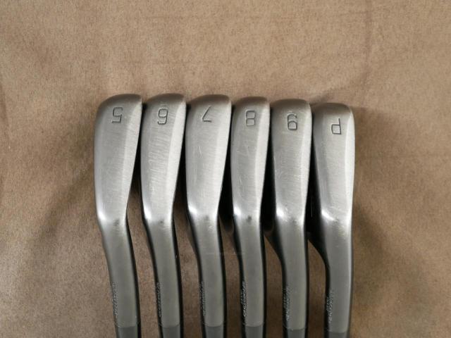 Iron set : Mizuno : ชุดเหล็ก Mizuno JPX 925 Black Forged (รุ่นล่าสุด ออกปี 2024 ตัวท๊อป นุ่ม แน่น ไกล) มีเหล็ก 5-Pw (6 ชิ้น) ก้านเหล็ก Dynamic Gold 105 S200