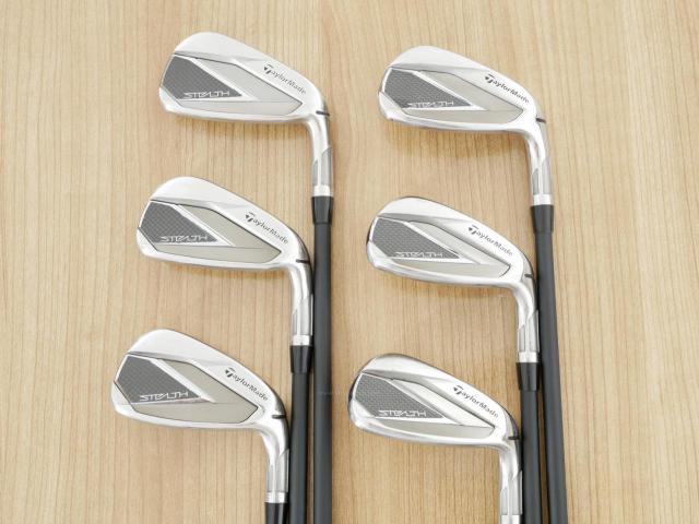 Iron set : Taylormade : ชุดเหล็ก Taylormade Stealth (ออกปี 2022 Japan Spec.) มีเหล็ก 6-Pw,Aw (6 ชิ้น) ก้านกราไฟต์ Fujikura TRAVIL 105 Flex S