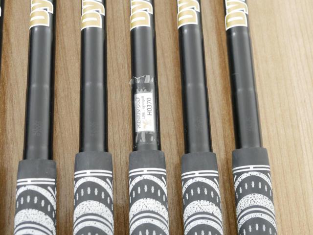Iron set : Mizuno : ชุดเหล็ก Mizuno JPX 925 Black Forged (รุ่นล่าสุด ออกปี 2024 ตัวท๊อป นุ่ม แน่น ไกล) มีเหล็ก 5-Pw (6 ชิ้น) ก้านเหล็ก Dynamic Gold 105 S200