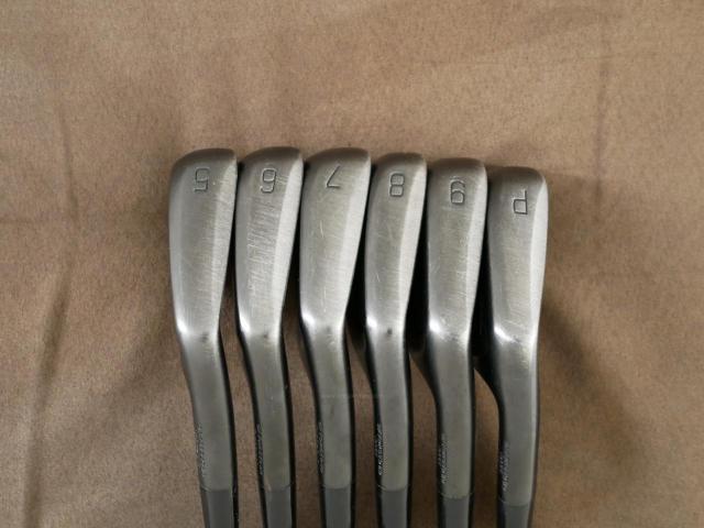 Iron set : Mizuno : ชุดเหล็ก Mizuno JPX 925 Black Forged (รุ่นล่าสุด ออกปี 2024 ตัวท๊อป นุ่ม แน่น ไกล) มีเหล็ก 5-Pw (6 ชิ้น) ก้านเหล็ก Dynamic Gold 105 S200