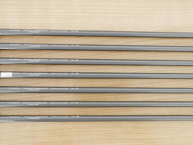 Iron set : Other Brand : ชุดเหล็ก Wilson TAB III (รุ่นท๊อปสุด หน้าเด้ง ตีไกล) มีเหล็ก 5-Pw,Sw (7 ชิ้น) ก้านกราไฟต์ Flex R