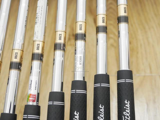 Iron set : Titleist : ชุดเหล็ก Titleist 712 MB Forged มีเหล็ก 3-Pw (8 ชิ้น) ก้านเหล็ก Dynamic Gold S200 