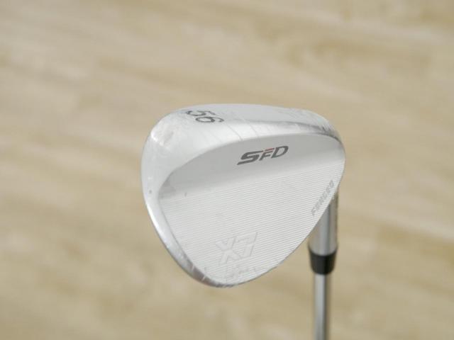 Wedge : Other : **ของใหม่ ยังไม่แกะพลาสติก** Wedge RC (Royal Collection) SFD X7 Forged Loft 56 ก้านเหล็ก KBS S-Taper Lite Flex R
