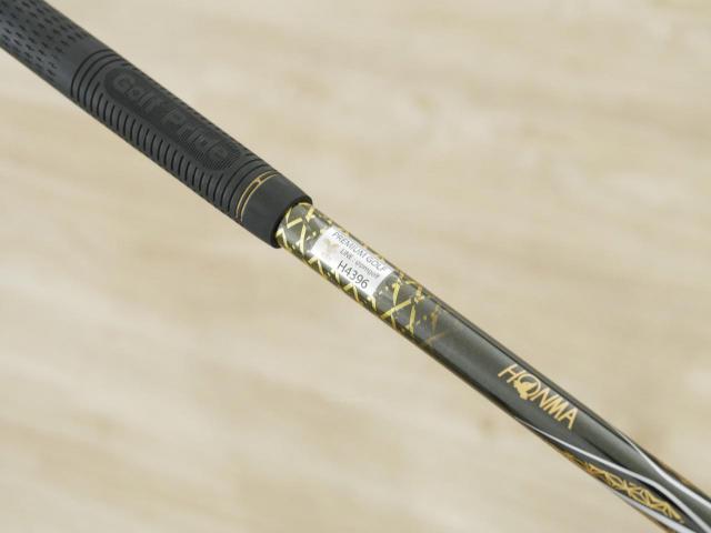 Wedge : Honma : **ก้าน 3 ดาว** Wedge Honma Beres (ออกปี 2022) Loft 56  ก้านกราไฟต์ Honma ARMRQ (47) Flex R (3 ดาว)