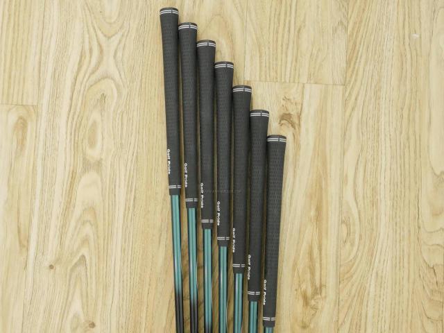 Iron set : Katana : ชุดเหล็ก Katana Sword Izu Max 230 (Forged) มีเหล็ก 4-Pw (7 ชิ้น) ก้านกราไฟต์ Flex R