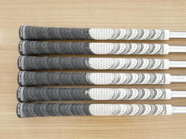 Iron set : Fourteen : ชุดเหล็ก Fourteen PC-555 (ตีง่าย ไกล) มีเหล็ก 5-Pw (6 ชิ้น) ก้านเหล็ก NS Pro 950 Flex R