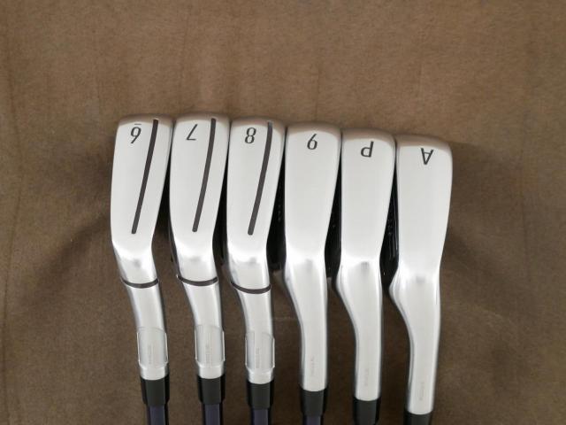 Iron set : Taylormade : ชุดเหล็ก Taylormade Qi (ออกปี 2024 Japan Spec.) มีเหล็ก 6-Pw,Aw (6 ชิ้น) ก้านกราไฟต์ Mitsubishi Diamana TM60 Flex R