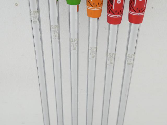 Iron set : Mizuno : ชุดเหล็ก Mizuno GX Forged (ปี 2019) มีเหล็ก 6-Pw,Aw (6 ชิ้น) ก้านเหล็ก NS Pro 950 HT Flex R