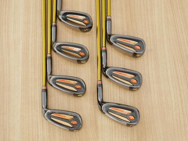 Iron set : Tsuruya : ชุดเหล็ก Tsuruya AXEL Gold Premium IV (รุ่นปี 2021 ของใหม่ 7 หมื่นกว่าบาท หน้าเด้งสุดๆ ไกลสุดๆๆ) มีเหล็ก 7-Pw,Aw,As,Sw (7 ชิ้น ครบเซ็ต) ก้านกราไฟต์ Flex R