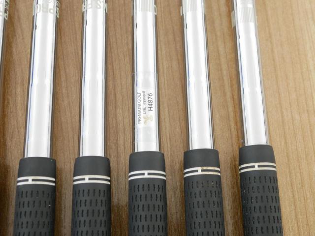 Iron set : Titleist : ชุดเหล็ก Titleist AP2 714 Forged มีเหล็ก 4-Pw (7 ชิ้น) ก้านเหล็ก NS Pro 950 Flex R