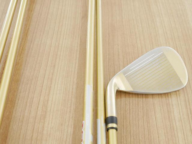 Iron set : Katana : **มีตำหนิ** ชุดเหล็ก Katana Voltio NINJA 880Hi Gold (รุ่นท็อปสุด ปี 2018 ตีง่าย ไกล สวยมากๆ) มีเหล็ก 6-Pw (5 ชิ้น) ก้านกราไฟต์ Fujikura Speeder 361 Flex R-Easy Light (R2)