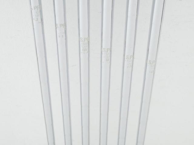 Iron set : Yamaha : ชุดเหล็ก Yamaha Inpres UD+2 (ปี 2018 ตีไกลที่สุด ไกลกว่าเหล็กทั่วไป 2 เบอร์) มีเหล็ก 6-Pw,Aw (6 ชิ้น) ก้านเหล็ก NS Pro 1150 Tour Flex R