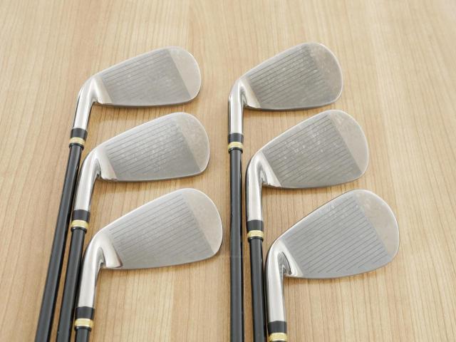 Iron set : Maruman : ชุดเหล็ก Maruman Majesty Royale (รุ่นท๊อปสุด ปี 2021 ของใหม่ 8 หมื่นบาท) มีเหล็ก 6-10,Pw (6 ชิ้น เบอร์ 6 ตีระยะเท่าเบอร์ 5 ของรุ่นอื่น) ก้านกราไฟต์ Flex R