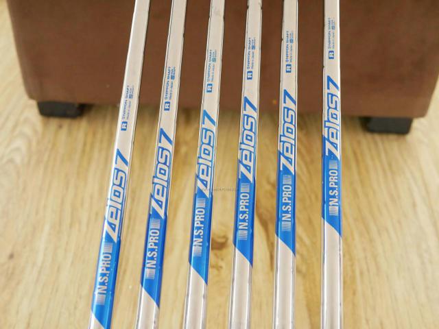 Iron set : Titleist : ชุดเหล็ก Titleist CNCPT CP-01 (หายากที่สุด แพงที่สุดของ Titleist) มีเหล็ก 5-Pw (6 ชิ้น) ก้านเหล็ก NS Pro Zelos 7 Flex R