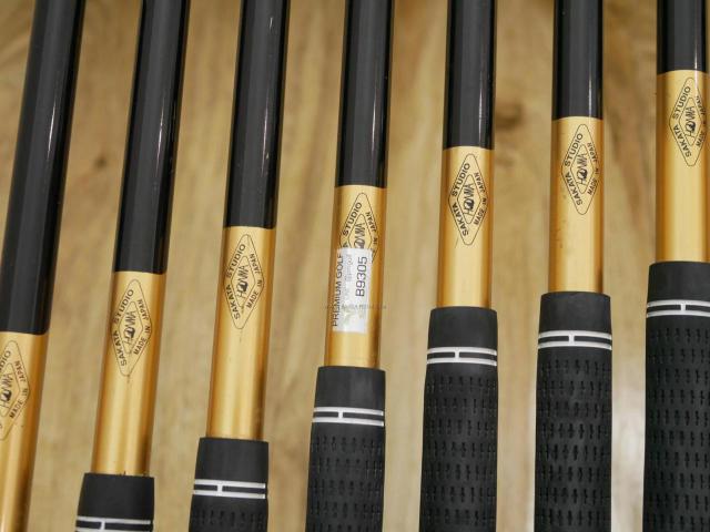 Iron set : Honma : **ก้าน 3 ดาว** ชุดเหล็ก Honma Beres MG702 มีเหล็ก 5-11,Aw,Sw (9 ชิ้น) ก้าน ARMRQ B49 FLex R (3 ดาว)