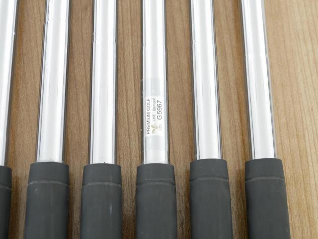 Iron set : Titleist : ชุดเหล็ก Titleist T150 Forged (รุ่นล่าสุด ออกปี 2025 นุ่ม แน่น คม) มีเหล็ก 5-Pw (6 ชิ้น) ก้านเหล็ก True Temper AMT Silver Flex S