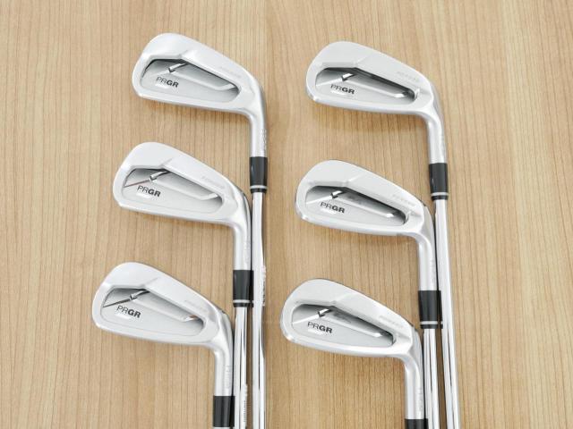 Iron set : PRGR : ชุดเหล็ก PRGR 03 Forged (รุ่นปี 2023 ตีง่าย ไกลมากๆๆ) มีเหล็ก 6-Pw,AW (6 ชิ้น) ก้านเหล็ก NS Pro 85 Flex SR (M-40)