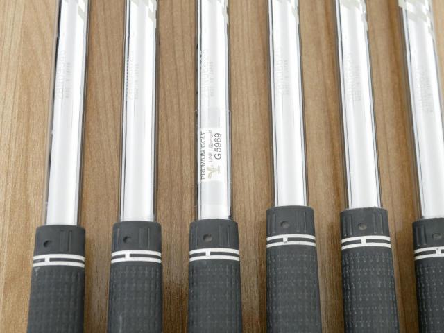 Iron set : PRGR : ชุดเหล็ก PRGR 03 Forged (รุ่นปี 2023 ตีง่าย ไกลมากๆๆ) มีเหล็ก 6-Pw,AW (6 ชิ้น) ก้านเหล็ก NS Pro 85 Flex SR (M-40)