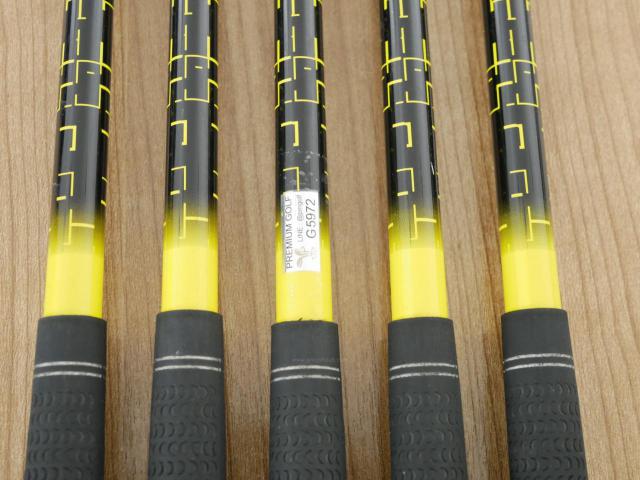 Iron set : Honma : ชุดเหล็ก Honma Bezeal 525 (ออกปี 2016 รุ่นนี้ใบใหญ่ที่สุดของ Honma) มีเหล็ก 6-10 (5 ชิ้น) ก้านกราไฟต์ Honma Vizard 48 Flex R