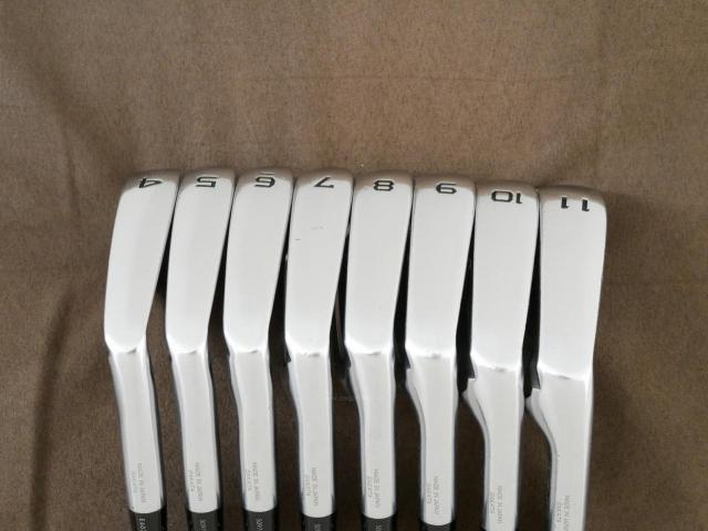 Iron set : Honma : ชุดเหล็ก Honma Tour World TW737vs Forged (รุ่นปี 2017) มีเหล็ก 4-11 (8 ชิ้น) ก้านเหล็ก NS Pro 950 Flex R