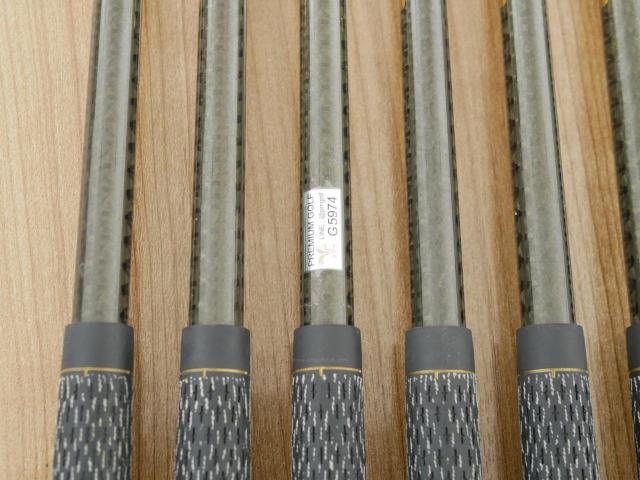 Iron set : Honma : ชุดเหล็ก Honma Beres IS-01 (หน้าเด้ง Maraging) มีเหล็ก 6-11 (6 ชิ้น เทียบเท่า 5-Pw) ก้าน ARMRQ 6 (49) FLex R (2 ดาว)