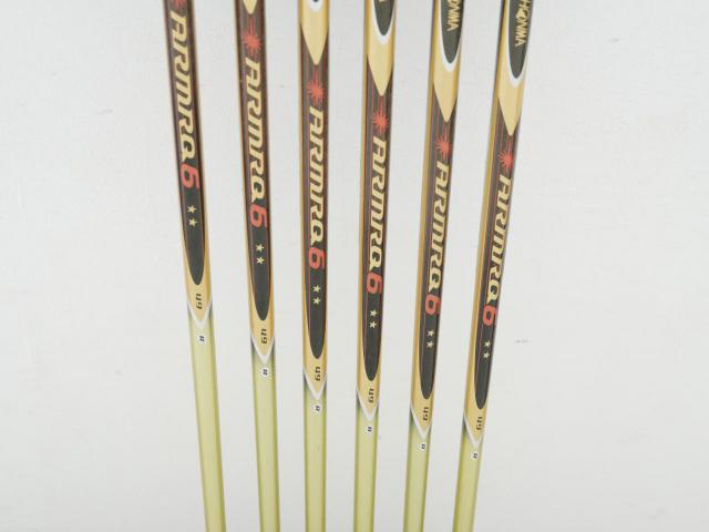 Iron set : Honma : ชุดเหล็ก Honma Beres IS-01 (หน้าเด้ง Maraging) มีเหล็ก 6-11 (6 ชิ้น เทียบเท่า 5-Pw) ก้าน ARMRQ 6 (49) FLex R (2 ดาว)