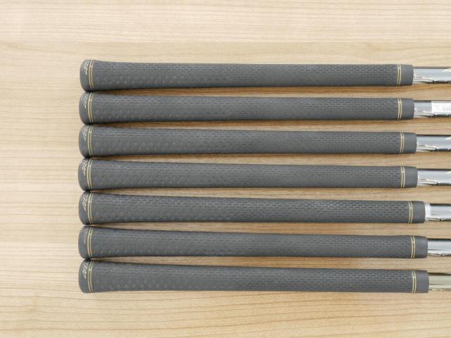 Iron set : Tsuruya : ชุดเหล็ก Tsuruya AXEL Gold Premium III (ออกปี 2019 ของใหม่ 6 หมื่นกว่าบาท หน้าเด้งสุดๆ ไกลสุดๆๆ) มีเหล็ก 7-Pw,Aw,As,Sw (7 ชิ้น) ก้านกราไฟต์ Flex R