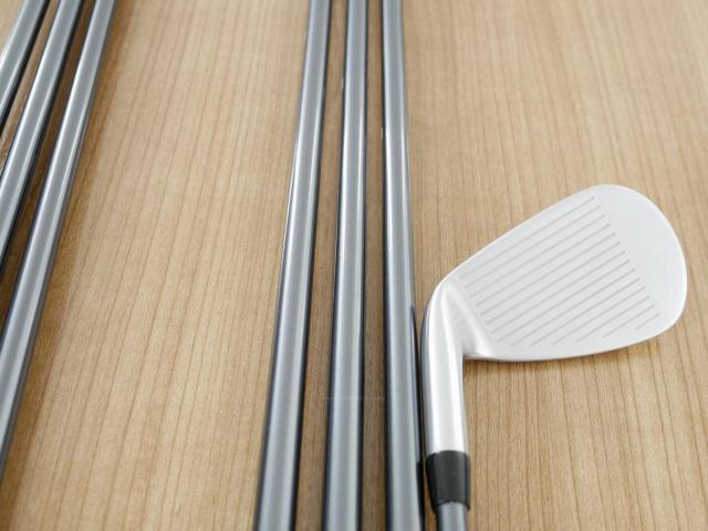 Iron set : Titleist : ชุดเหล็ก Titleist T250 Forged (รุ่นล่าสุด ออกปี 2025 Japan Spec) มีเหล็ก 5-Pw,48 (7 ชิ้น) ก้านกราไฟต์ Mitsubishi MMT 85 Flex R