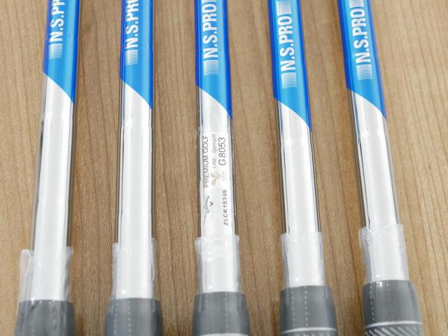 Iron set : Callaway : **ของใหม่ ยังไม่แกะพลาสติก** ชุดเหล็ก Callaway ELYTE X (ออกปี 2025 ตีง่ายมาก ไกล Japan Spec.) มีเหล็ก 6-Pw (5 ชิ้น) ก้านเหล็ก NS Pro Zelos 7 Flex R