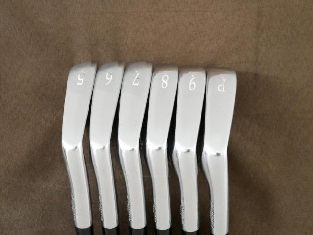 Iron set : Mizuno : ชุดเหล็ก Mizuno Pro Combo Forged (รุ่นปี 2019 นุ่มมาก) มีเหล็ก 5-Pw (6 ชิ้น) ก้านเหล็ก Dynamic Gold DST S200