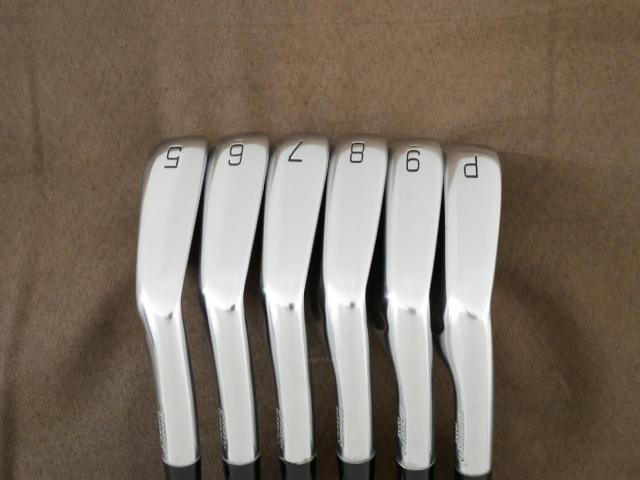 Iron set : Mizuno : ชุดเหล็ก Mizuno Pro 225 Forged (ปี 2023 นุ่ม แน่น ระยะดี) มีเหล็ก 5-Pw (6 ชิ้น) ก้านเหล็ก NS Pro 950 NEO Flex R