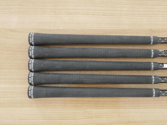 Iron set : Yamaha : ชุดเหล็ก Yamaha RMX VDX (รุ่นล่าสุด ออกปี 2024 ตีไกลและง่ายมากๆๆ ค่า MOI สูงสุด) มีเหล็ก 6-Pw (5 ชิ้น) ก้านกราไฟต์ Mitsubishi TENSEI TR 70i Flex R