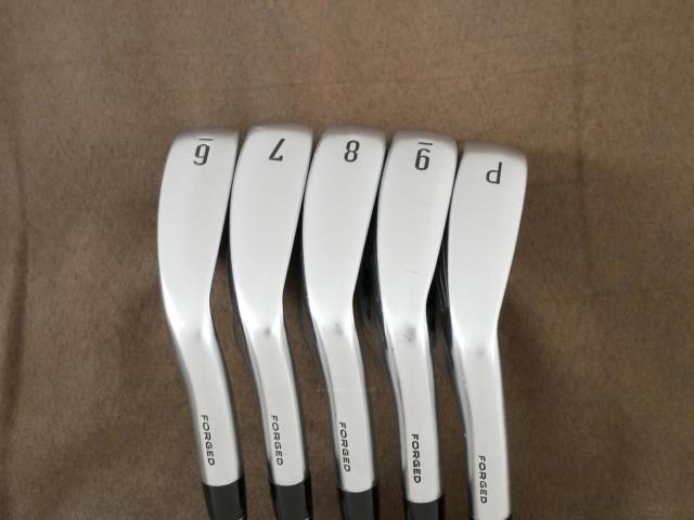Iron set : Callaway : ชุดเหล็ก Callaway APEX Forged (รุ่นปี 2022) มีเหล็ก 6-Pw (5 ชิ้น) ก้านเหล็ก NS Pro ZELOS 8 Flex S