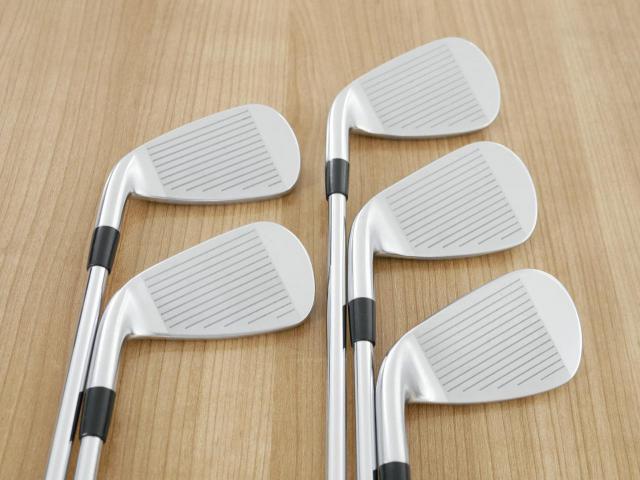 Iron set : Titleist : ชุดเหล็ก Titleist VG3 Type D Forged (ปี 2017 Japan Spec. ตีง่ายและไกลที่สุดของ Titleist) มีเหล็ก 6-Pw (5 ชิ้น) ก้านเหล็ก NS Pro Zelos 8 Flex S