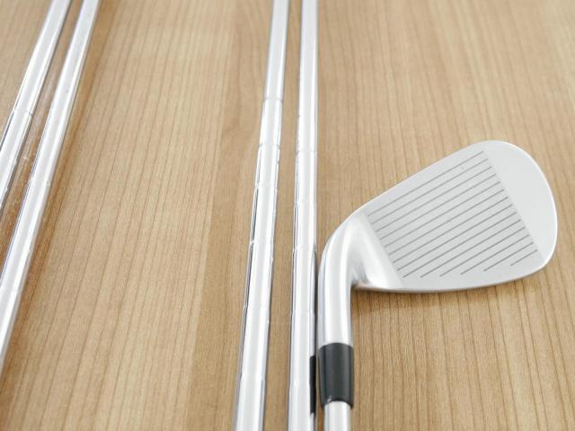 Iron set : Titleist : ชุดเหล็ก Titleist VG3 Type D Forged (ปี 2017 Japan Spec. ตีง่ายและไกลที่สุดของ Titleist) มีเหล็ก 6-Pw (5 ชิ้น) ก้านเหล็ก NS Pro Zelos 8 Flex S