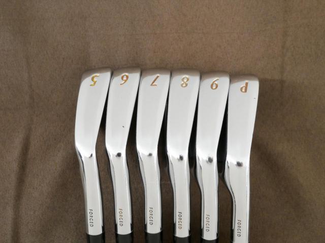 Iron set : Miura : ชุดเหล็ก Miura CB-301R Forged (ออกปี 2020 นุ่มมากๆๆ) มีเหล็ก 5-Pw (6 ชิ้น) ก้านกราไฟต์ UST Mamiya RECOIL 660 F3 Flex R