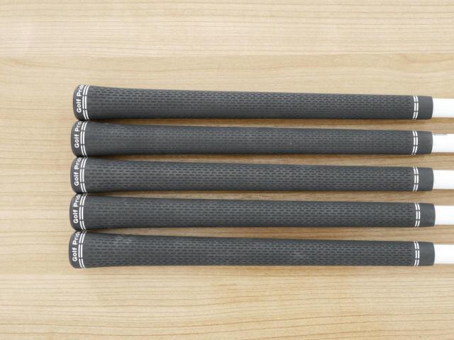 Iron set : Yamaha : ชุดเหล็ก Yamaha RMX VD40 (ออกปี 2022 ตีไกลและง่ายมากๆๆ ค่า MOI สูงสุด) มีเหล็ก 6-Pw (5 ชิ้น) ก้านกราไฟต์ Mitsubishi Diamana YR i50 Flex R