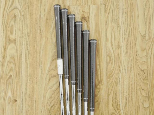 Iron set : Honma : **ของใหม่ ยังไม่แกะพลาสติก** ชุดเหล็ก Honma Tour World TW747P (รุ่นปี 2019) มีเหล็ก 5-10 (6 ชิ้น) ก้านเหล็ก NS Pro 950 Flex S