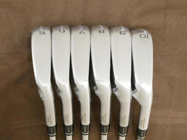 Iron set : Honma : **ของใหม่ ยังไม่แกะพลาสติก** ชุดเหล็ก Honma Tour World TW747P (รุ่นปี 2019) มีเหล็ก 5-10 (6 ชิ้น) ก้านเหล็ก NS Pro 950 Flex S