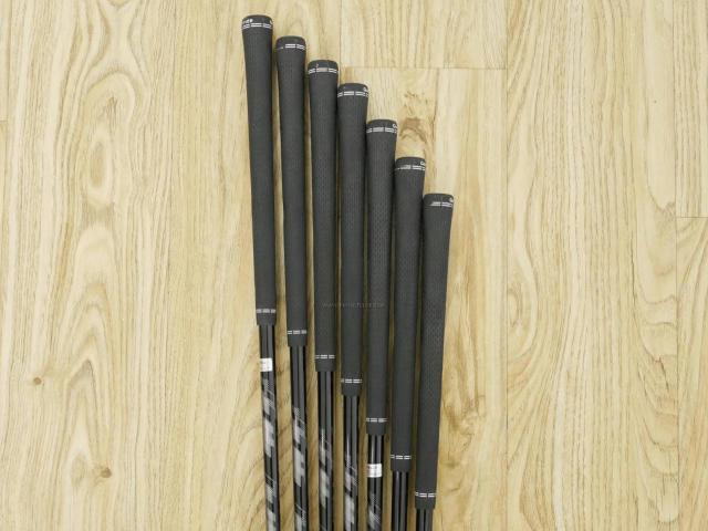 Iron set : Titleist : ชุดเหล็ก Titleist T300 (ออกปี 2019) มีเหล็ก 5-Pw,48 (7 ชิ้น) ก้านกราไฟต์ Mitsubishi KUROKAGE 60i Flex R