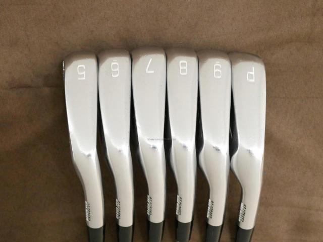 Iron set : Mizuno : ชุดเหล็ก Mizuno JPX 900 Forged (นุ่มมาก ตีง่าย ระยะดี) มีเหล็ก 5-Pw (6 ชิ้น) ก้านเหล็ก NS Pro Modus 105 Flex S