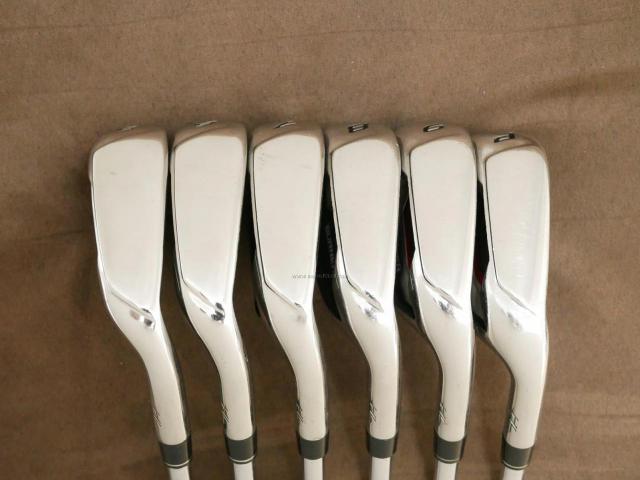 Iron set : Taylormade : ชุดเหล็ก Taylormade Aero Burner (ตีง่ายมาก) มีเหล็ก 5-Pw (6 ชิ้น) ก้านเหล็ก Flex S