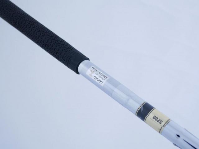 Fairway Wood : Other Brand : ไม้กระเทย Nike VR Pro Loft 18 ก้านเหล็ก Dynamic Gold S200
