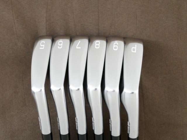 Iron set : Mizuno : ชุดเหล็ก Mizuno JPX 900 Forged (นุ่มมาก ตีง่าย ระยะดี) มีเหล็ก 5-Pw (6 ชิ้น) ก้านกราไฟต์ Flex SR