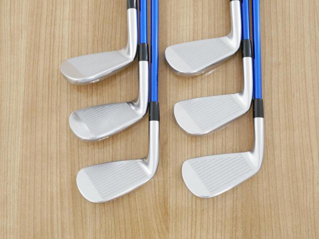 Iron set : Mizuno : ชุดเหล็ก Mizuno JPX 900 Forged (นุ่มมาก ตีง่าย ระยะดี) มีเหล็ก 5-Pw (6 ชิ้น) ก้านกราไฟต์ Flex SR