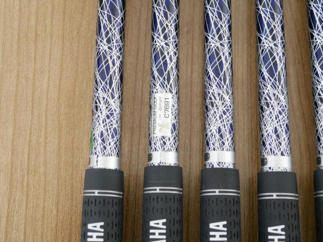 Iron set : Yamaha : ชุดเหล็ก Yamaha Inpres UD+2 (ปี 2018 ตีไกลที่สุด ไกลกว่าเหล็กทั่วไป 2 เบอร์) มีเหล็ก 7-Pw,Aw,As,Sw (7 ชิ้น) ก้านกราไฟต์ Flex R
