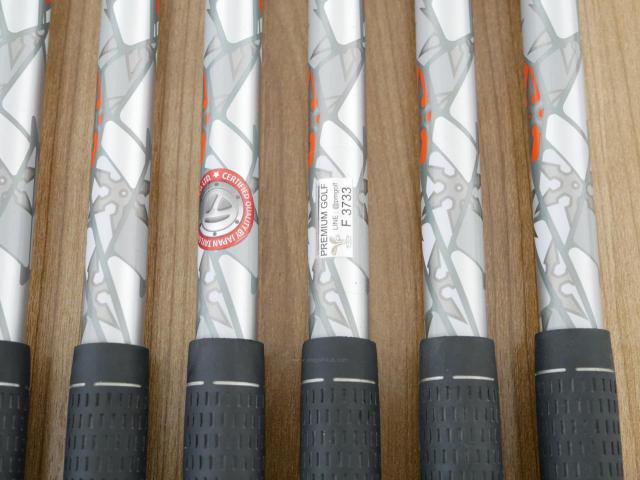 Iron set : Taylormade : ชุดเหล็ก Taylormade M6 (ออกปี 2019 Japan Spec) มีเหล็ก 5-Pw (6 ชิ้น) ก้านกราไฟต์ Mitsubishi FUBUKI TM6 Flex R