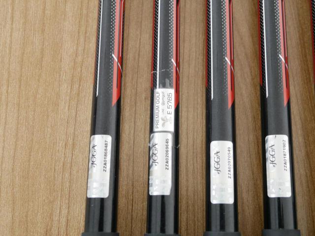 Iron set : Maruman : ชุดเหล็ก Maruman Shuttle (ออกปี 2022 ตีง่าย ไกลสุดๆๆๆๆ) มีเหล็ก 7-Pw,Aw (5 ชิ้น) ก้านกราไฟต์ Flex R